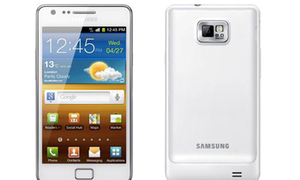 Nạp điểm bằng Ngân lượng, ẵm iPhone 5