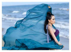 Thí sinh Siêu mẫu VN khoe dáng thanh tân