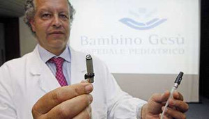 Bé 16 tháng được cứu sống bởi tim nhân tạo siêu nhỏ