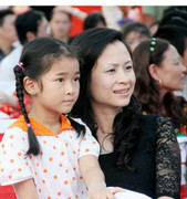 Ngắm gương mặt thiên thần phong trào 'Ai chăm ngoan'