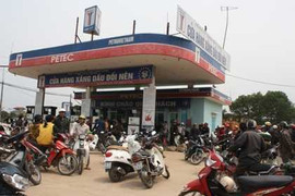 Cây xăng Đồi Nên: Phạt 100 triệu đồng, tước phép KD