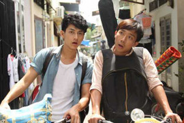 Phim Việt thử 'liều' ra rạp mùa phim bom tấn