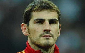 Casillas thiết lập kỷ lục chiến thắng ở ĐTQG