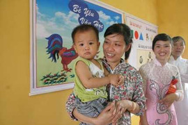 350 trẻ em nghèo Hưng Yên và món quà 1,5 tỷ đồng