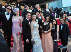 Trang Nhung: Chúng tôi tự tin trên thảm đỏ LHP Cannes