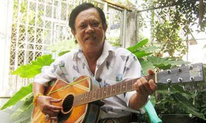 'Vua nhạc sến': Ăn cơm nguội, chống chọi ung thư