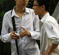 Thi tốt nghiệp 2012: Phao thi vẫn la liệt sau thi Sử