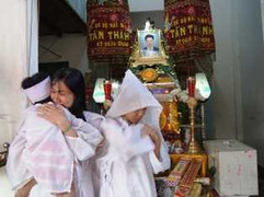 Tạm giữ 3 bảo vệ dân phố trong nghi án đánh chết người