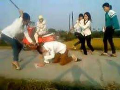 Bị đánh hội đồng, một bợm nhậu thiệt mạng