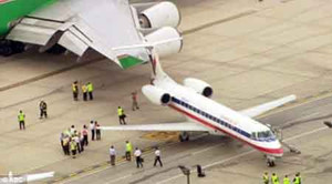 Mỹ: Máy bay va nhau ở đường băng