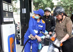 Giá xăng dầu tháng 6 có tiếp tục giảm?