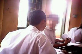 Video: Thí sinh ngang nhiên quay bài thi tốt nghiệp