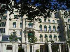 Công chúa Ả Rập 'xù' 6 triệu Euro của khách sạn