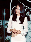 Chân dài PL bán dâm, Anh Thư sao dám mắng Trang Trần?