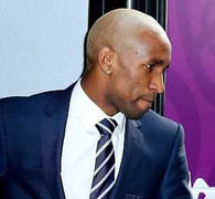 Tuyển Anh nhận hung tin: Defoe về nước để tang cha