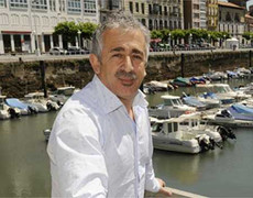 Ngày buồn bóng đá TBN: Tân HLV Villarreal qua đời