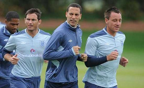 Euro còn 1 ngày: Lại Terry, lại...Rio Ferdinand