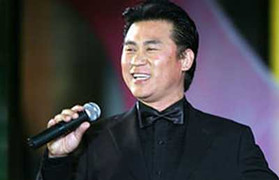 Tạ Minh Tâm tường trình vụ người bạn bị đâm tử vong