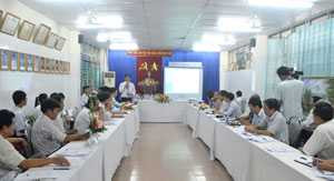 Đưa bệnh nhân mắc 'bệnh lạ' ở Quảng Ngãi ra HN chữa trị