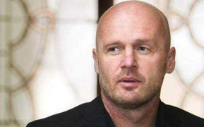 HLV CH Czech 'nắn gân' tuyển Nga