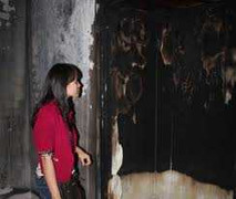 Bé gái 'gây cháy': Ngày càng 'rối như tơ vò'