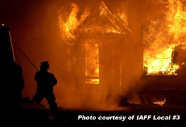 Cháy nhà trong đêm, 3 mẹ con thiệt mạng