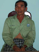 Bắt khẩn cấp kẻ đánh chết người