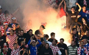 Euro 18h: Báo Thụy Điển tiên tri thảm bại của tuyển Anh