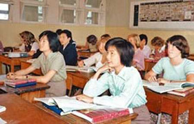 'Hốt bạc' bằng 'nghề'... học thuê