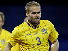 Mellberg bất ngờ có bàn gỡ hòa cho Thụy Điển