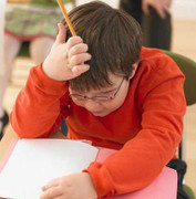 Trẻ béo phì gặp phải vấn đề với môn toán