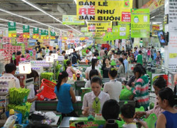 Siêu thị kích cầu: ‘Bán lẻ rẻ như bán buôn’