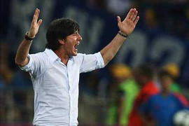Thầy trò Joachim Loew tung hứng sau 3 trận toàn thắng