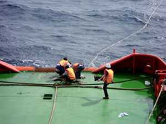 Điều tàu Cảnh sát biển ra Hoàng Sa cứu ngư dân