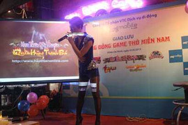 Trà My Idol giao lưu cùng các game thủ VTC Mobile