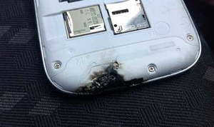 Hoảng hốt vì Galaxy S III bốc cháy kèm tiếng nổ