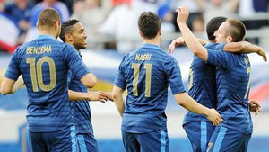 Nội bộ Pháp bất ổn trước đại chiến với Tây Ban Nha