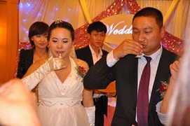 Xôn xao sư thầy hoàn tục, kết hôn