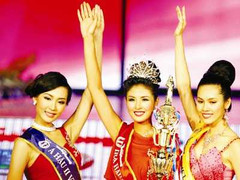 Hoa hậu Việt Nam không bao giờ chấp nhận 'dao kéo'