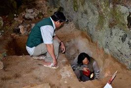 Tận mắt hài cốt “cụ tổ” người Việt 1 vạn tuổi