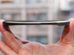 HTC One S đến Việt Nam khiêu khích Galaxy S III