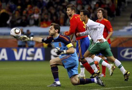 TBN-BĐN còn 1 ngày: Khi Ronaldo đối đầu Barca