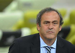 Chủ tịch UEFA công khai phản đối công nghệ mắt cú