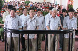 Nguyên Bí thư, Chủ tịch Vĩnh Yên ‘ăn đất’ lĩnh án