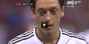 Ozil níu kéo hy vọng cho người Đức