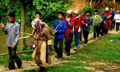 Đêm cạy cửa “ngủ thử” với sơn nữ giữa rừng hoang