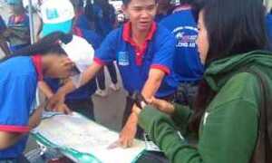 Chuyện ảnh: Ngày đầu tiên ra quân sinh viên tình nguyện