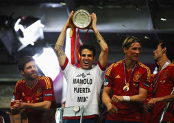 TBN vô địch Euro 2012: Ăm ắp các kỷ lục