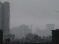 Mưa dông bao trùm hầu hết từ Bắc - Nam