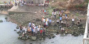 Một Trung úy không quân nhảy cầu tự tử